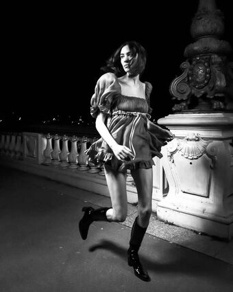 Alexa Chung Nude Leaks OnlyFans Photo 64