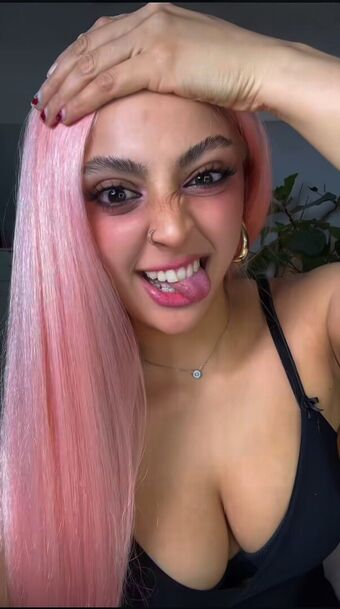 iconicakes Nude Leaks OnlyFans Photo 37