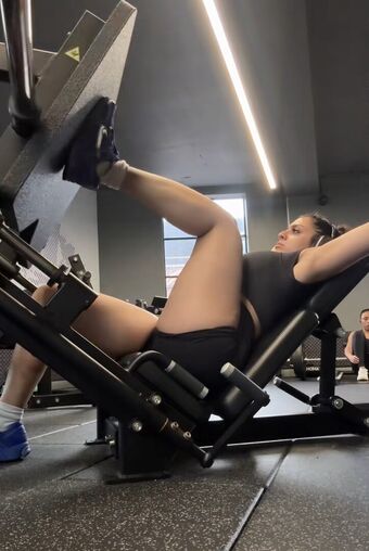 iconicakes Nude Leaks OnlyFans Photo 31