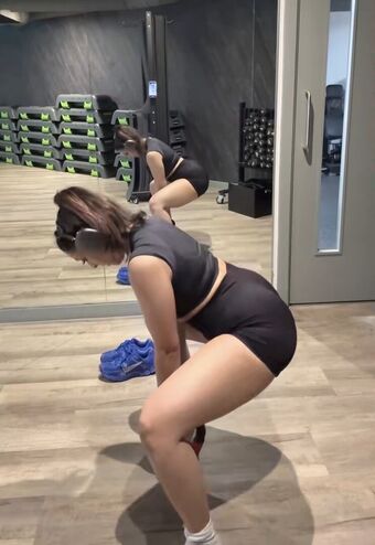 iconicakes Nude Leaks OnlyFans Photo 34