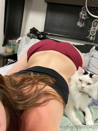 ambermoon7007 Nude Leaks OnlyFans Photo 5