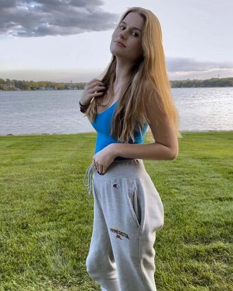 Andra Berghoff Nude Leaks OnlyFans Photo 4