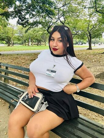 andreaoficial22 Nude Leaks OnlyFans Photo 11