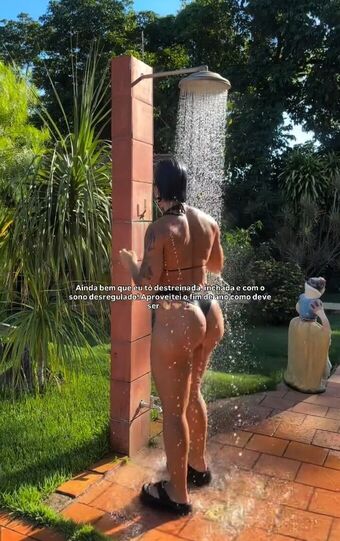 Ariane Araújo Nude Leaks OnlyFans Photo 11