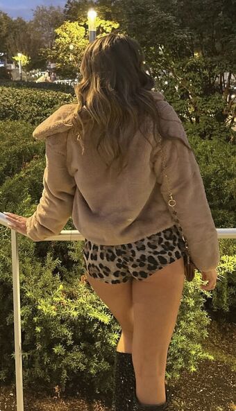 Ashlyn Harlos Nude Leaks OnlyFans Photo 16