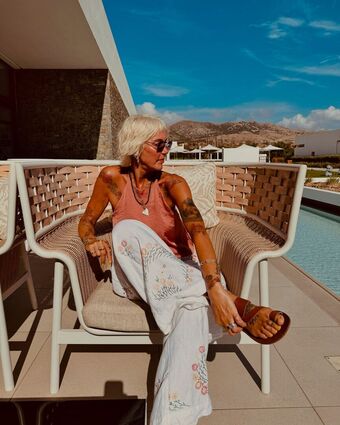 Astrid Zeegen Nude Leaks OnlyFans Photo 1