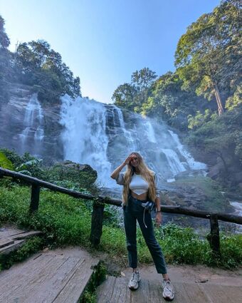 Aᴛᴀɴᴀꜱᴏᴠᴀ Lᴇʀᴀ Nude Leaks OnlyFans Photo 1