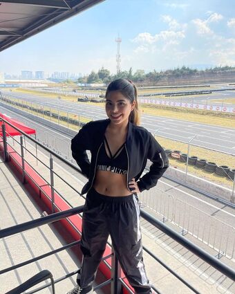 The Best Navels Nude Leaks OnlyFans Photo 38