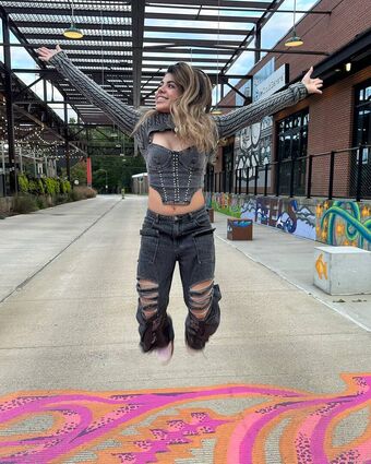 The Best Navels Nude Leaks OnlyFans Photo 42