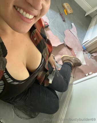 bustybuilder69 Nude Leaks OnlyFans Photo 1