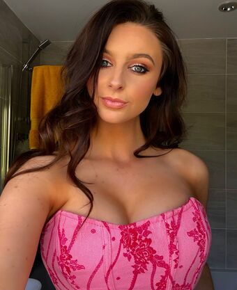 Cait Wheeler Nude Leaks OnlyFans Photo 2