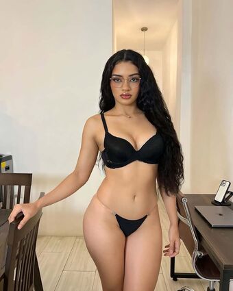 Camila Krystel Nude Leaks OnlyFans Photo 22