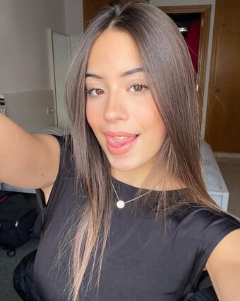 Carla Galdón Nude Leaks OnlyFans Photo 52