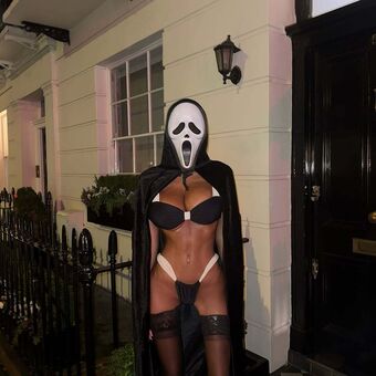 Chloe Khan Nude Leaks OnlyFans Photo 15