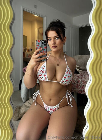 chloefit_uk Nude Leaks OnlyFans Photo 1