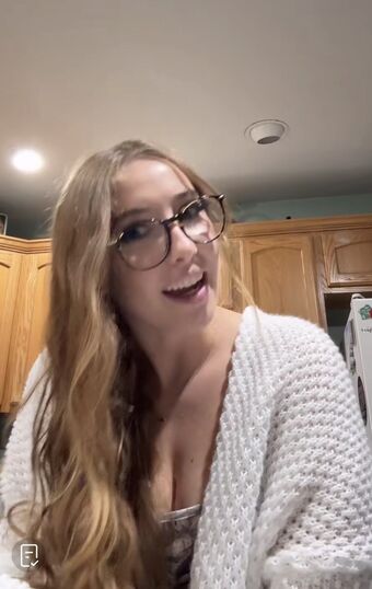 Christine Keyton Nude Leaks OnlyFans Photo 34