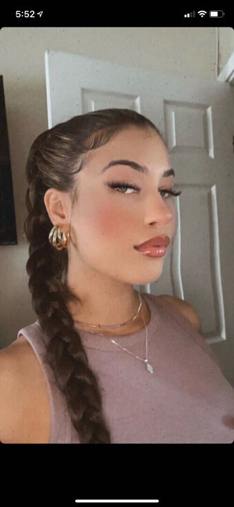 Chvzvanessa Nude Leaks OnlyFans Photo 28