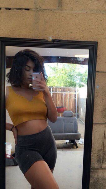 Chvzvanessa Nude Leaks OnlyFans Photo 20