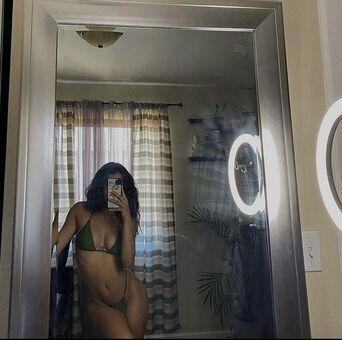 Chvzvanessa Nude Leaks OnlyFans Photo 26