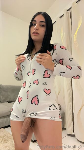 Daniela Narvaez Nude Leaks OnlyFans Photo 17