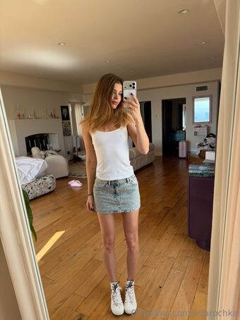 Dasha Komarova Nude Leaks OnlyFans Photo 42