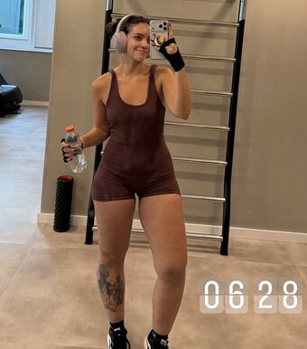 Dbora-aladim Nude Leaks OnlyFans Photo 38