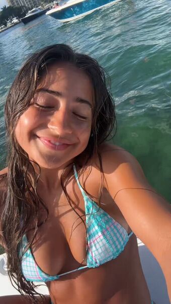 Demetra Dias Nude Leaks OnlyFans Photo 58