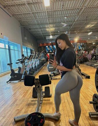 East Asian Gym Girls Nude Leaks OnlyFans Photo 39