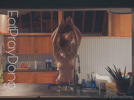 eatpraydong Nude Leaks OnlyFans Photo 11