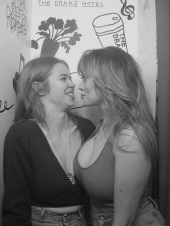 Ella Ballentine Nude Leaks OnlyFans Photo 29