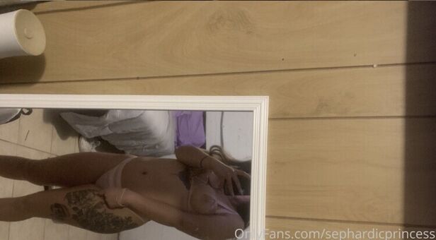 Ellie Ramirez Nude Leaks OnlyFans Photo 6