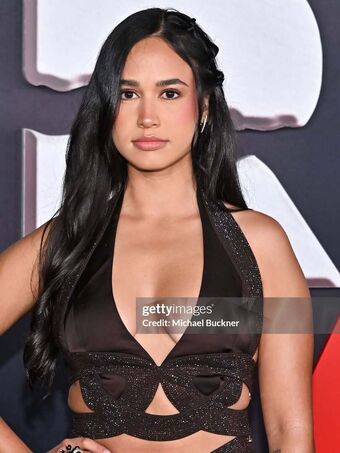 Emily Tosta Nude Leaks OnlyFans Photo 165