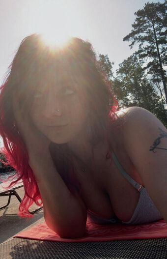 xEmsly Nude Leaks OnlyFans Photo 23