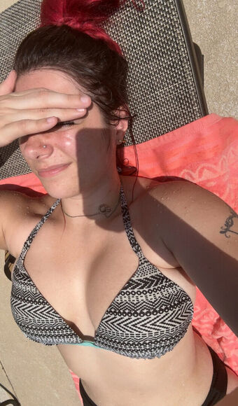 xEmsly Nude Leaks OnlyFans Photo 26