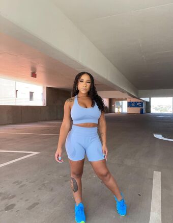 Famous_kiki1 Nude Leaks OnlyFans Photo 5