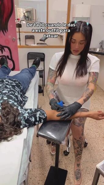 Fernandita Tattooer Nude Leaks OnlyFans Photo 1