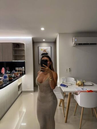 Fiorella Retiz Nude Leaks OnlyFans Photo 86