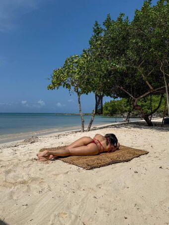 Fiorella Retiz Nude Leaks OnlyFans Photo 85