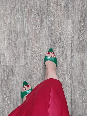 Russian Seductress Miss Kate Nude Leaks OnlyFans Photo 11