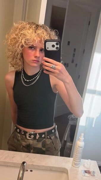 Grace Bowers Nude Leaks OnlyFans Photo 42