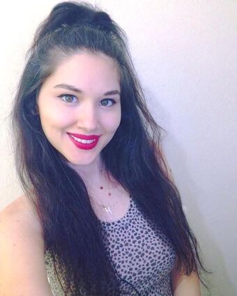 gulsahky Nude Leaks OnlyFans Photo 8