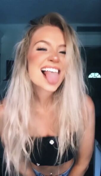 Hailey Malles Nude Leaks OnlyFans Photo 41