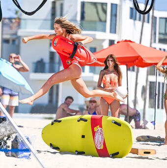 Hassie Harrison Nude Leaks OnlyFans Photo 63