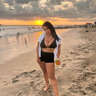 Hilda Magallan Nude Leaks OnlyFans Photo 11