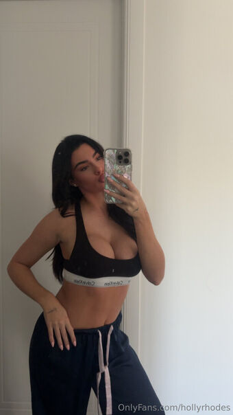 Holly Rhodes Nude Leaks OnlyFans Photo 16