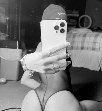 tameliaalexus Nude Leaks OnlyFans Photo 20