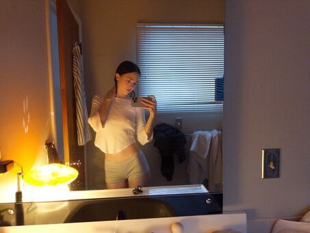 zoeplzshutup Nude Leaks OnlyFans Photo 67