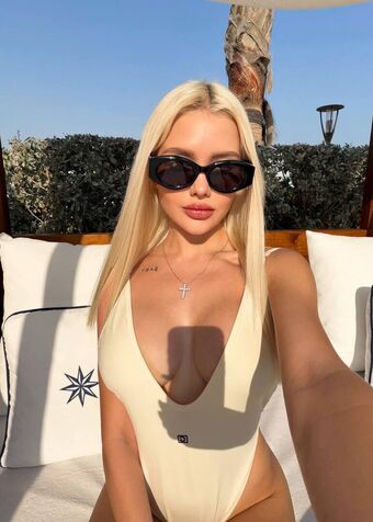 iamvikaap.m Nude Leaks OnlyFans Photo 44