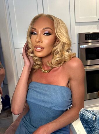 Mia Isabella Nude Leaks OnlyFans Photo 15