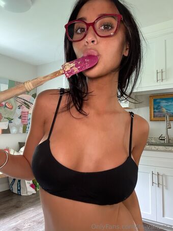 hangoutwithvanessa Nude Leaks OnlyFans Photo 6